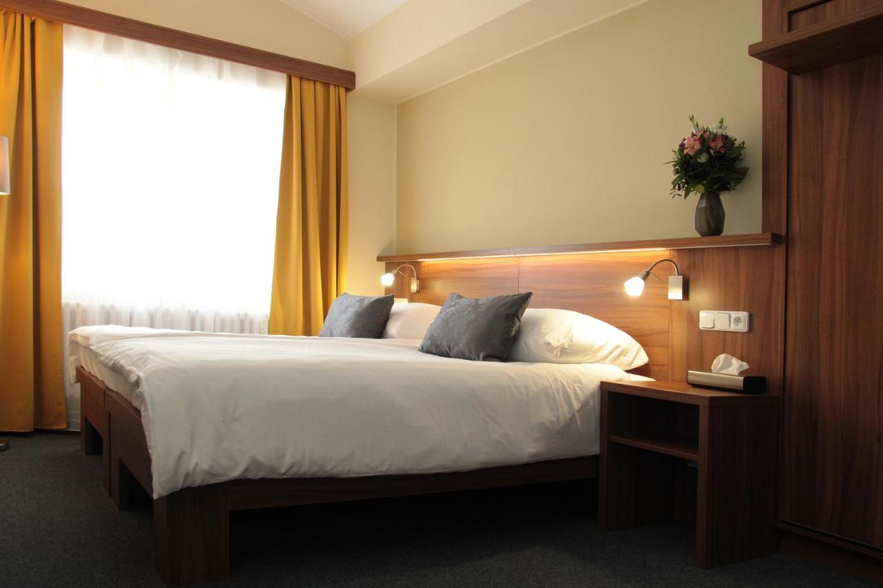 Hotel Baltaci Stary Zamek Napajedla Εξωτερικό φωτογραφία